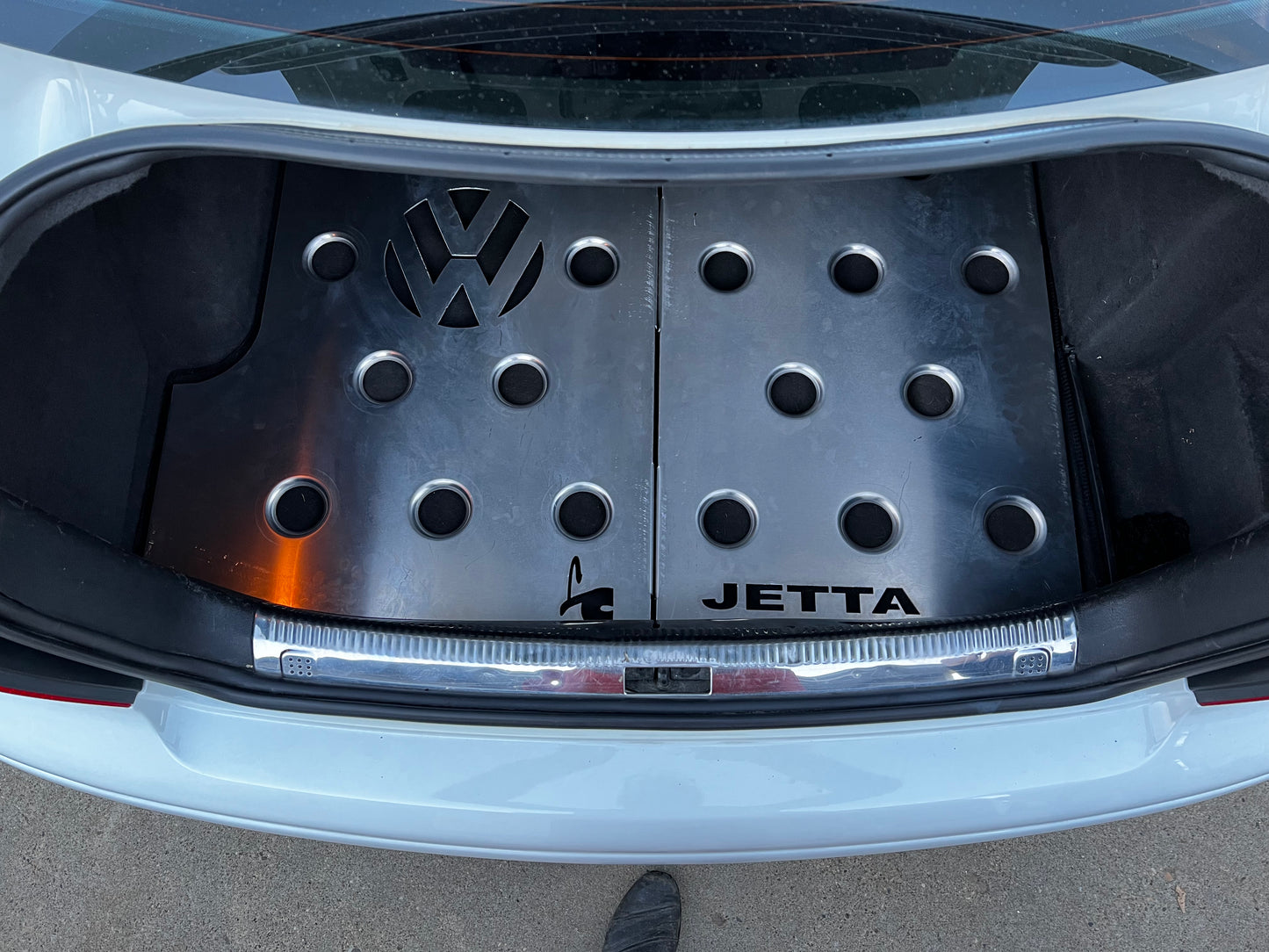 Volkswagen MK4 Jetta Trunk Insert